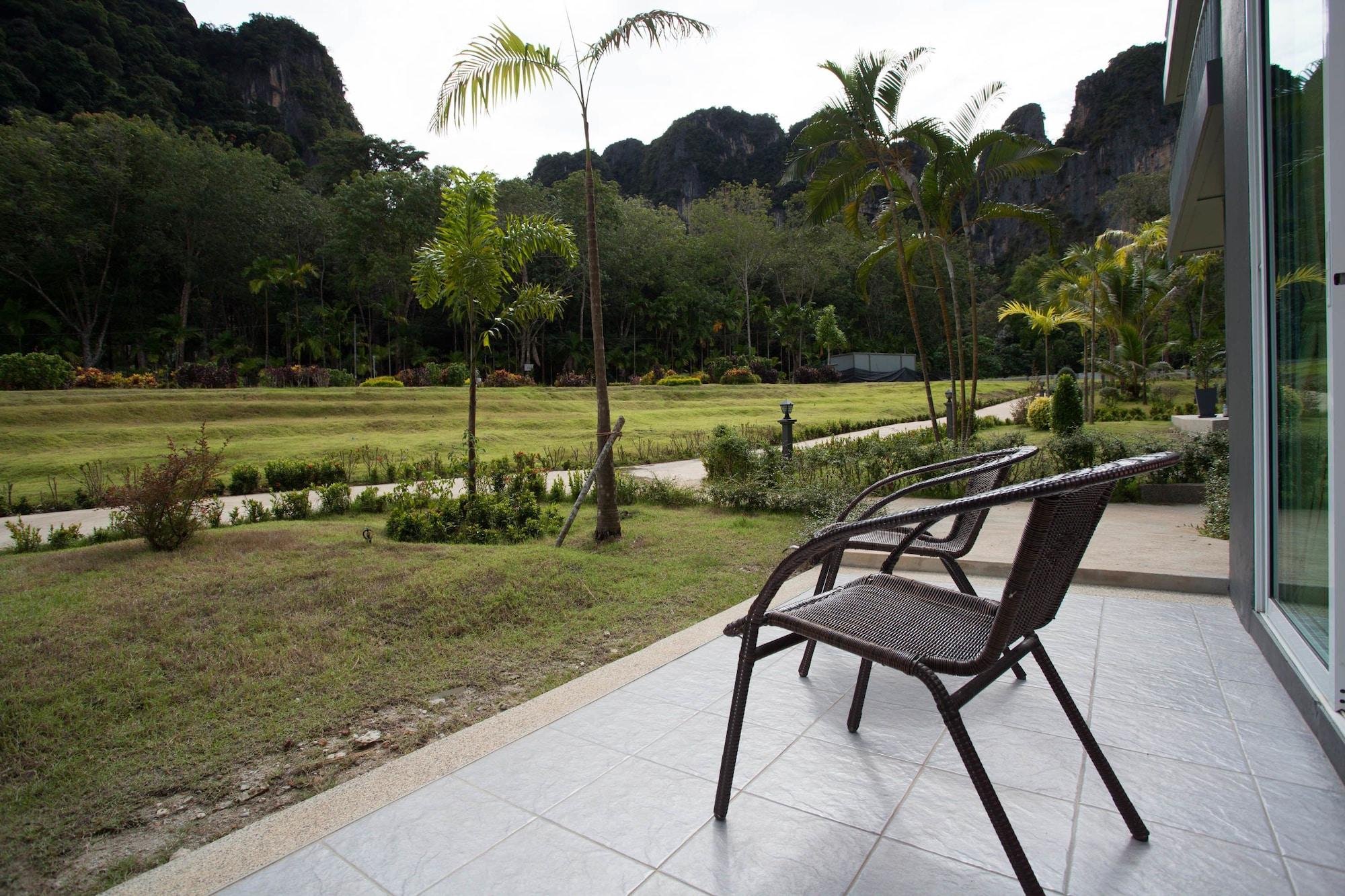 Arawan Krabi Beach Resort Ao Nam Mao Exterior photo